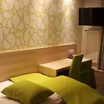 Hotel Emonec 3*