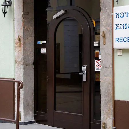 Ξενοδοχείο Emonec