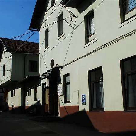 Emonec
